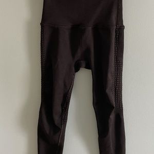 Alphalete Black Halo Legging (XS)